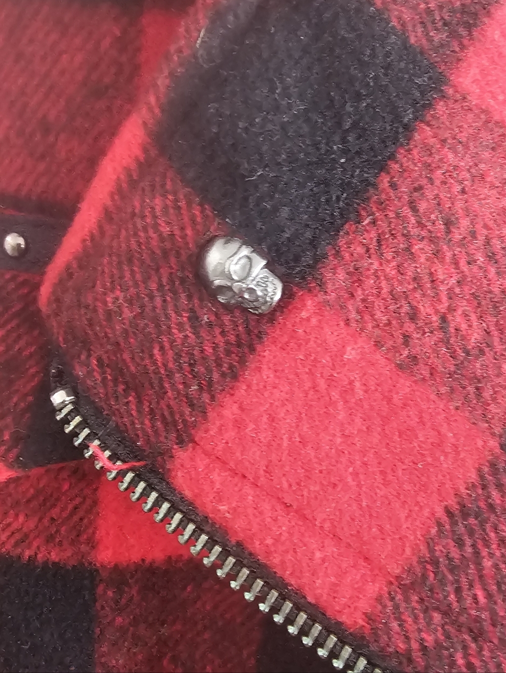 Coat - Picture 3 of 4